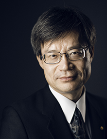 Hiroshi Amano Photo by Alexander Mahmoud © Nobel Media AB.jpg